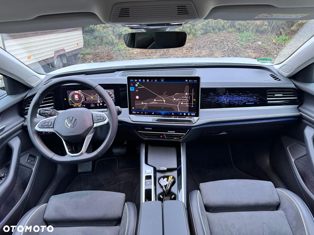 Volkswagen Passat - 28