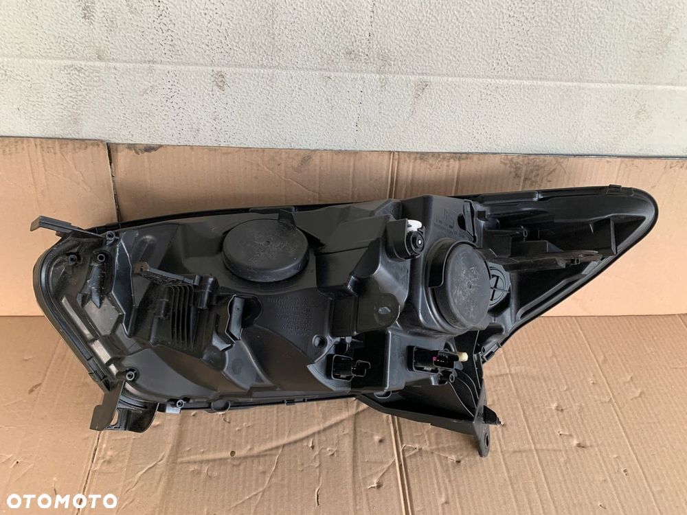 Lampa prawa przednia RENAULT CAPTUR I 1 - 9
