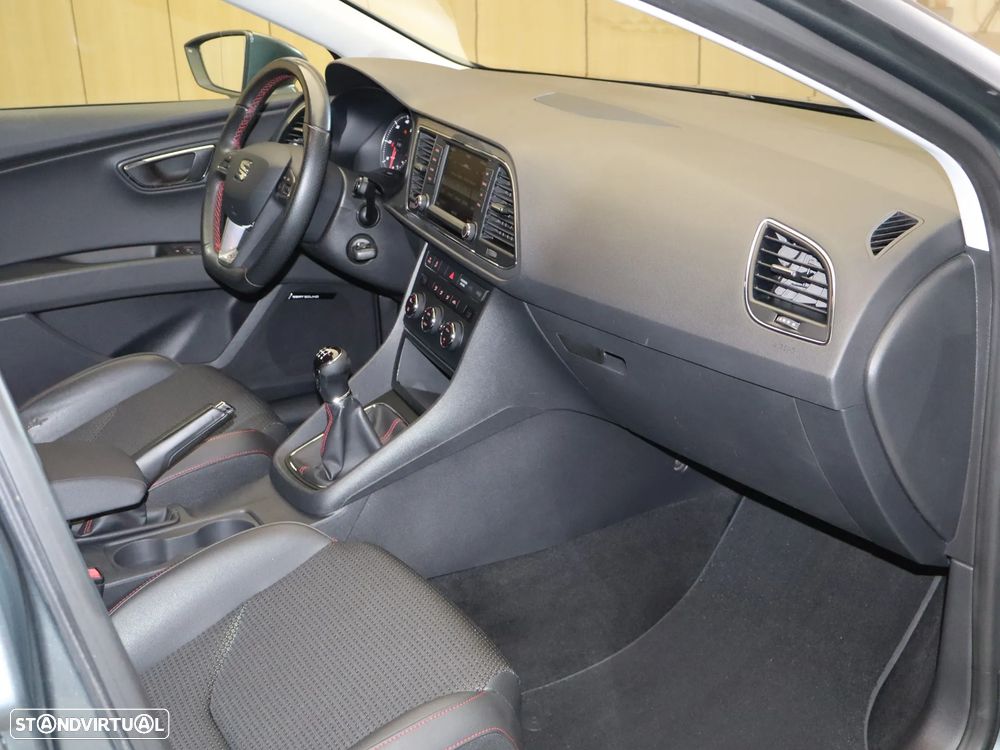 SEAT Leon 2.0 TDI DPF FR - 18