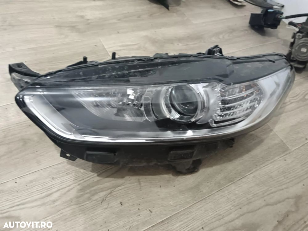 Far STANGA/ dreapta Ford Mondeo MK5 DS73-13W029-BE, DS73 13W030 BG - 2