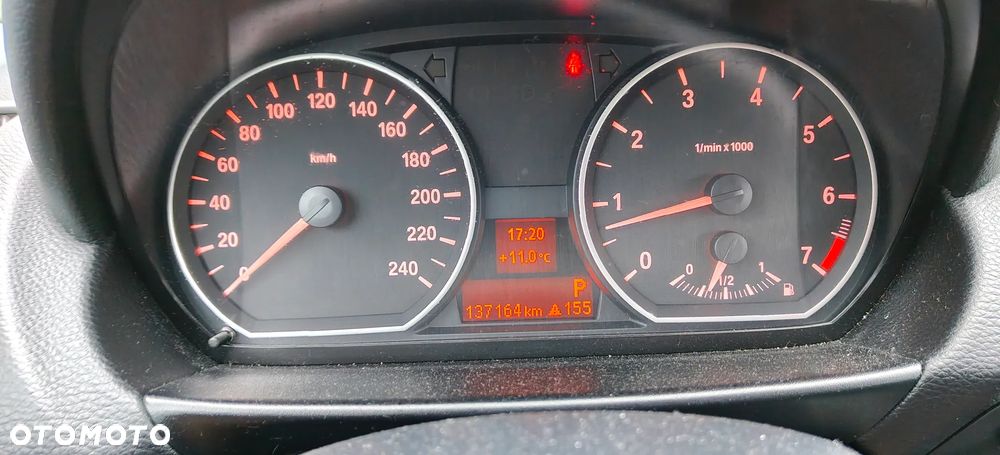 BMW Seria 1 116i - 11