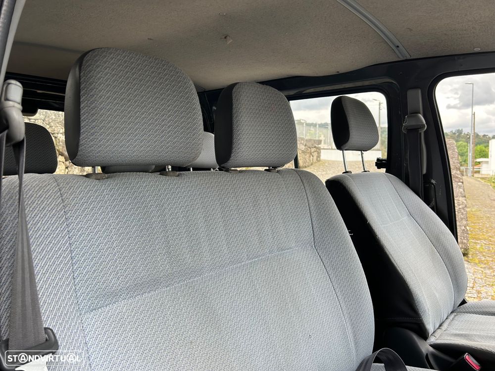 Toyota HiAce 2.4 D LXH12LB - 14