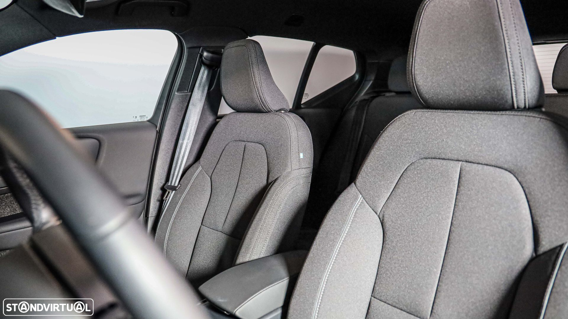Volvo XC 40 Recharge Extended Range Plus - 10