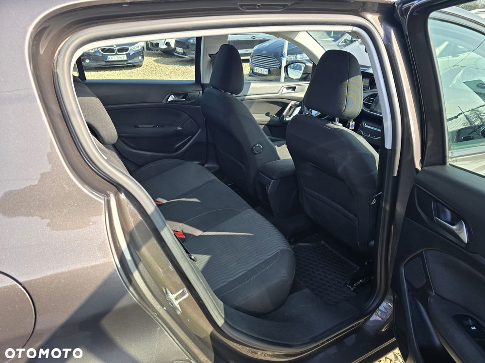 Peugeot 308 1.2 PureTech Active S&S - 13