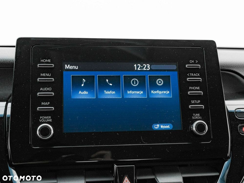 Toyota Camry - 21
