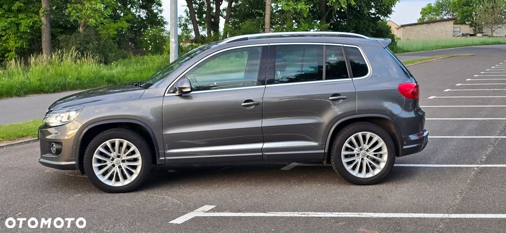 Volkswagen Tiguan 2.0 TDI 4Mot Perfectline R-Style DSG - 8
