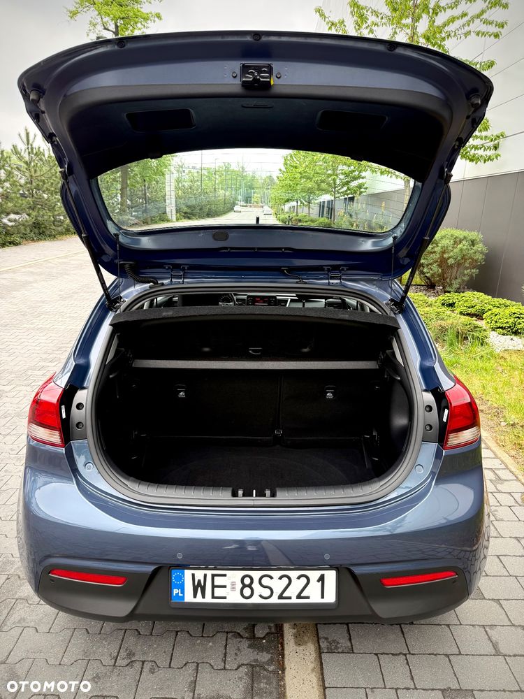 Kia Rio 1.2 M - 18