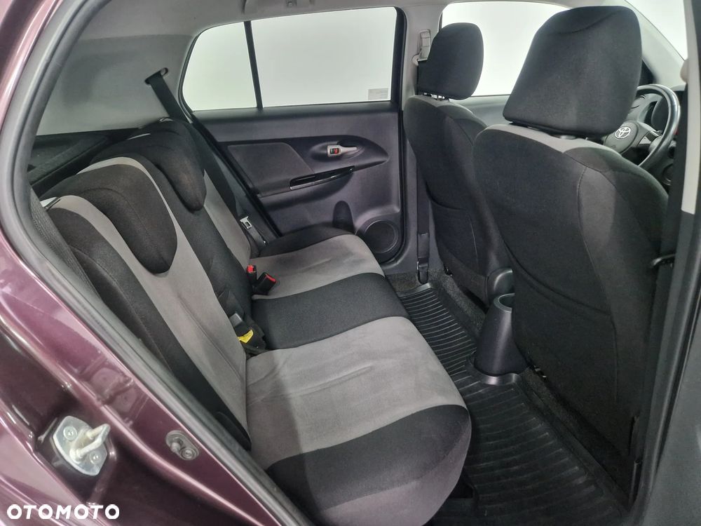 Toyota Urban Cruiser - 7