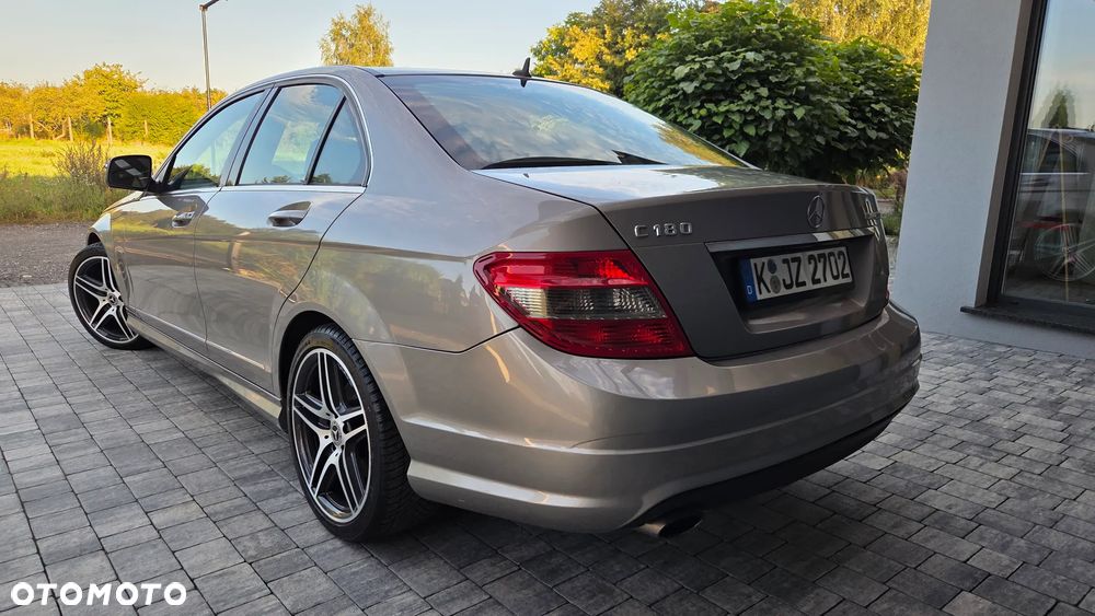 Mercedes-Benz Klasa C - 24