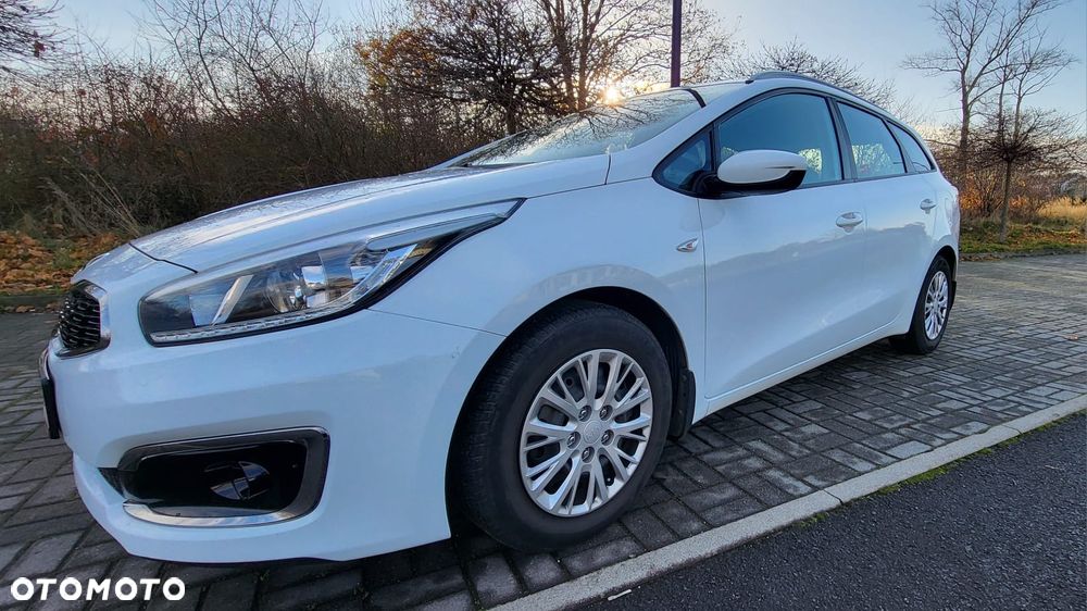 Kia Ceed 1.4 CRDi L - 9