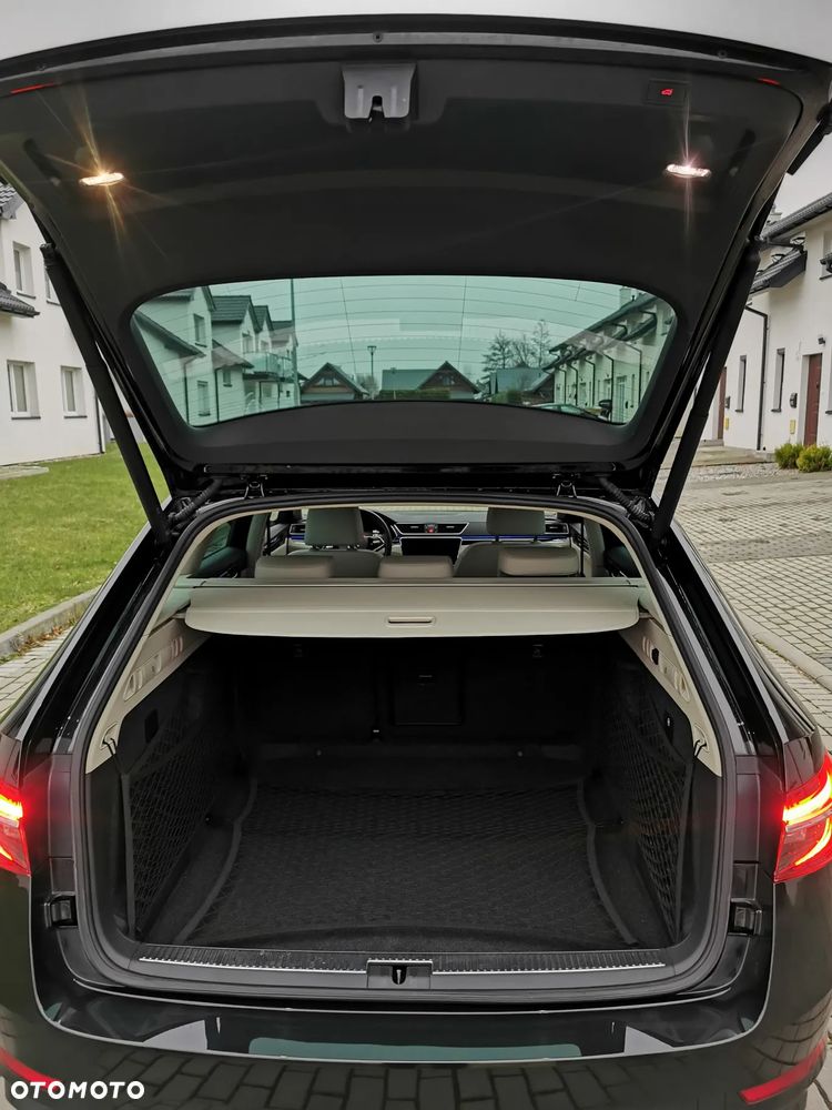 Skoda Superb 2.0 TSI 4x4 DSG L&K - 24