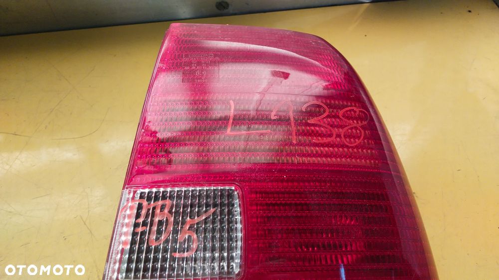 Lampa tylna  VW PASSAT B5 - 5