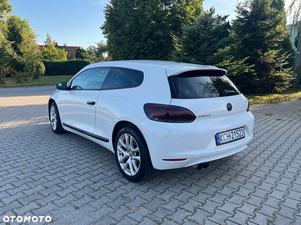 Volkswagen Scirocco 1.4 TSI DSG - 4
