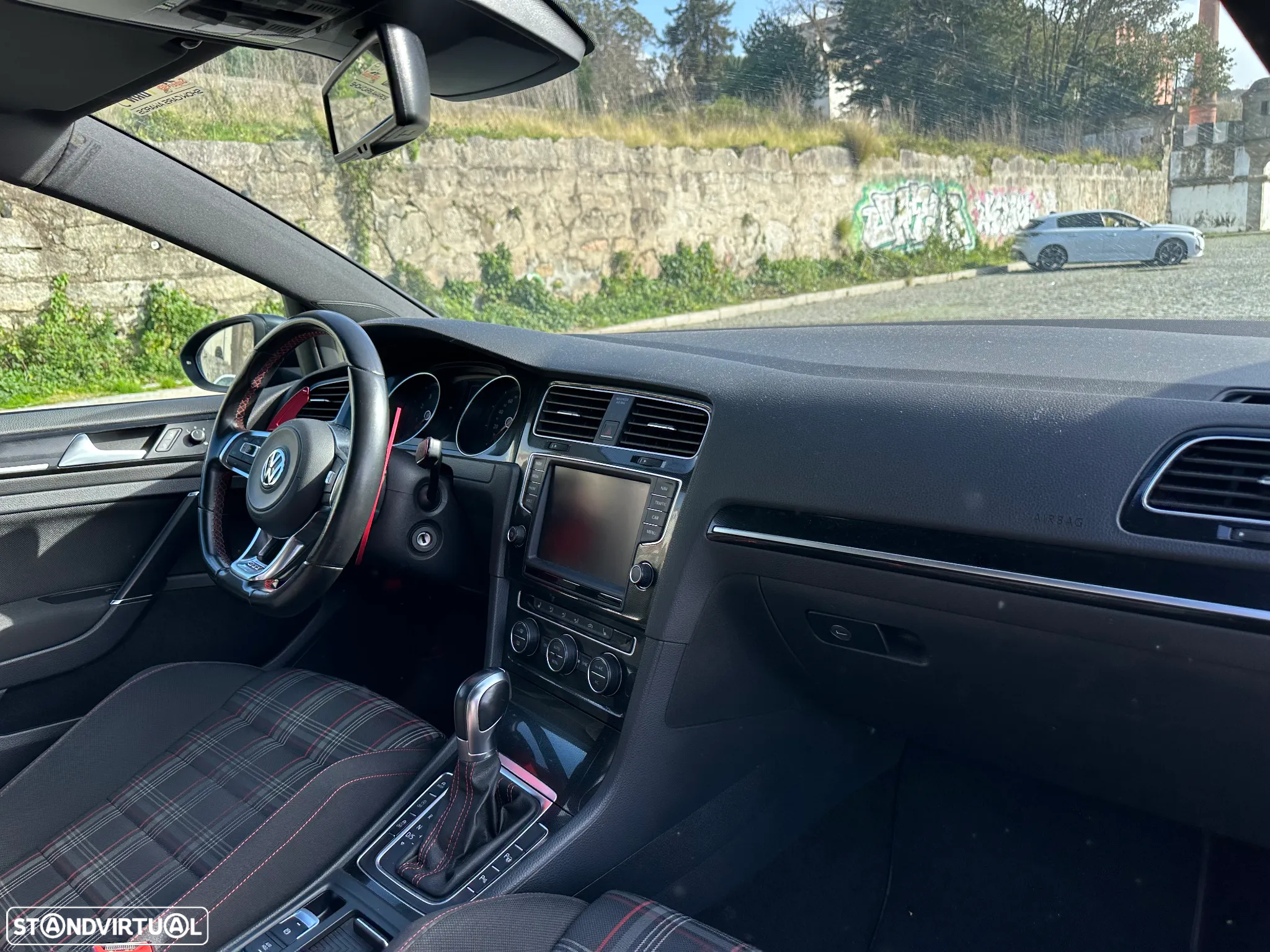 VW Golf 2.0 TSi GTi DSG Performance - 25