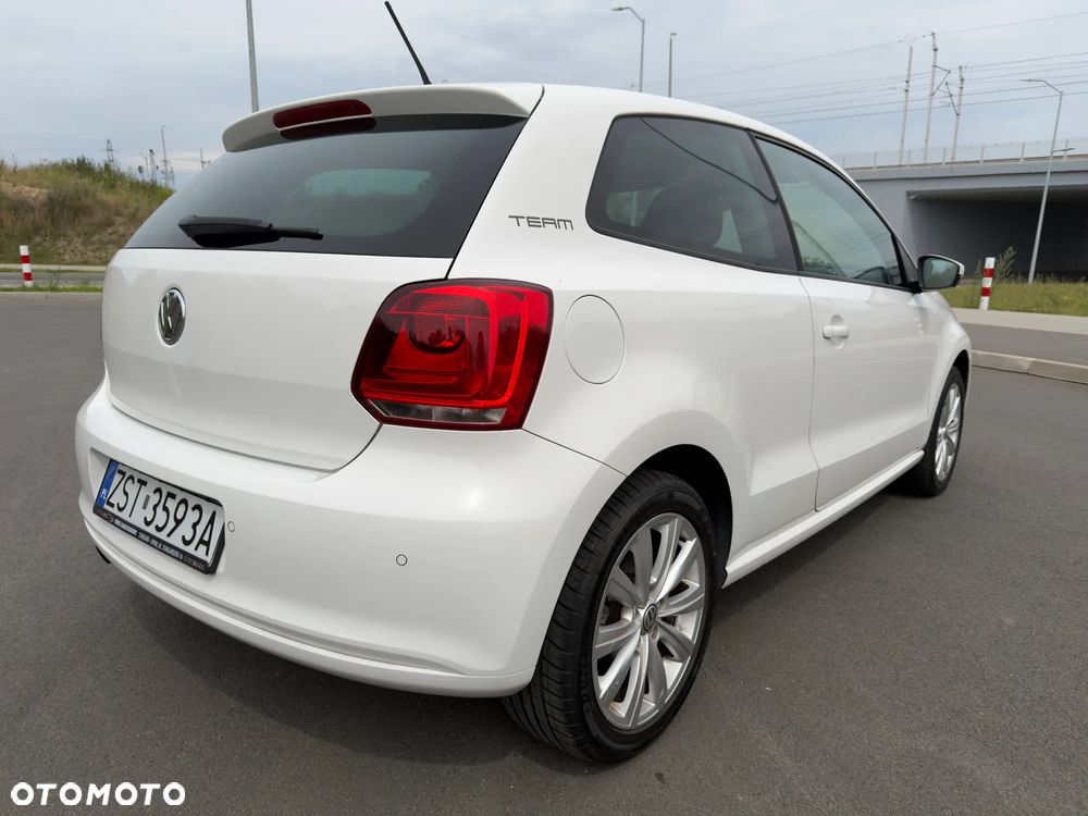 Volkswagen Polo 1.4 Team - 13
