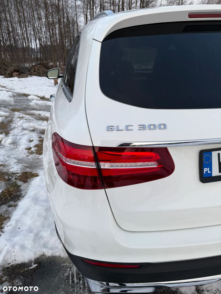 Mercedes-Benz GLC - 10