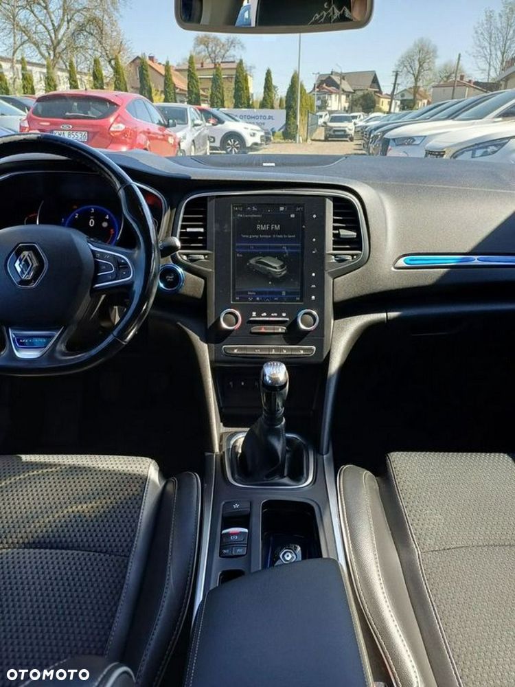 Renault Megane ENERGY dCi 130 BOSE EDITION - 23