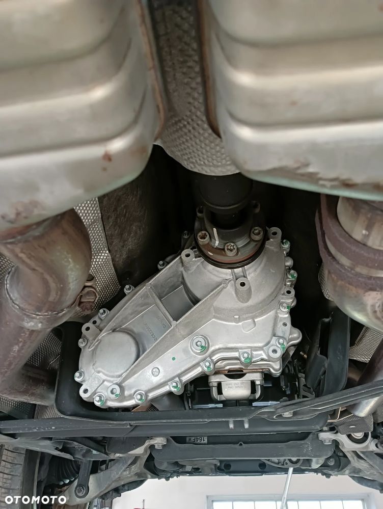 Mercedes-Benz GL 500 4Matic 7G-TRONIC Grand Edition - 18