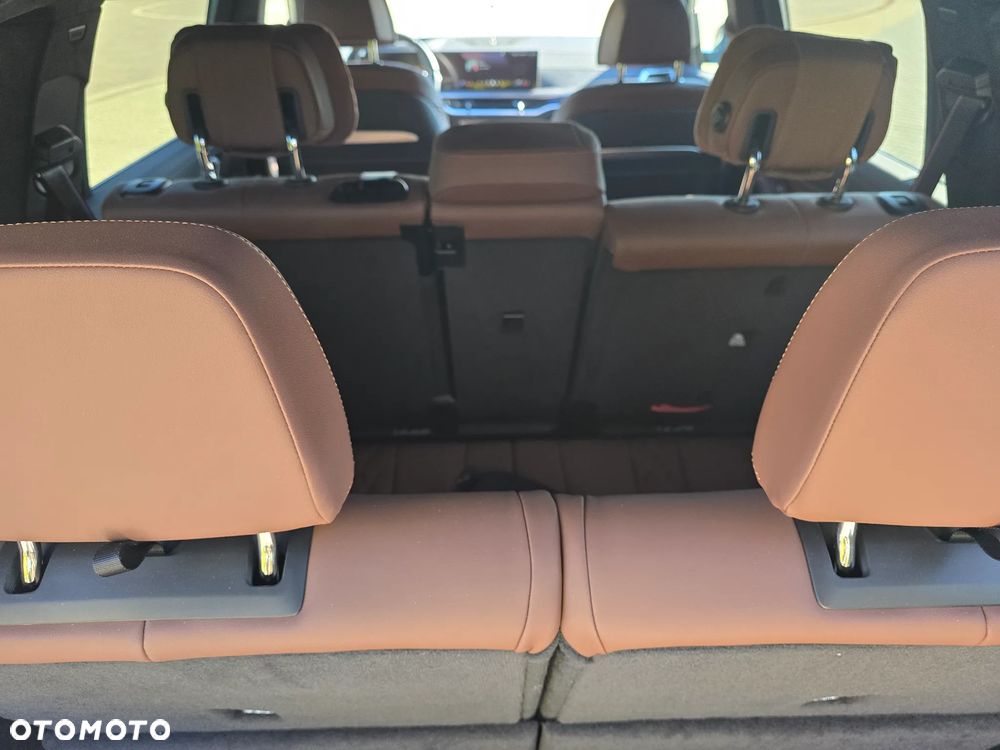 BMW X7 - 9