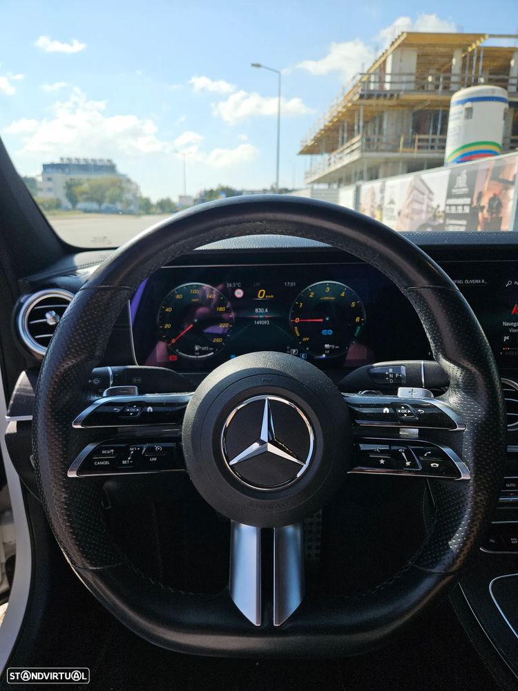 Mercedes-Benz E 300 de 9G-TRONIC AMG Line - 9