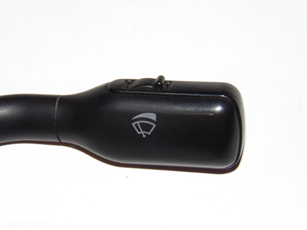 ORYGINAŁ przełącznik manetka świateł kierunkowskazów wycieraczek manetki Audi A4 B5 sedan 97-00r - 5