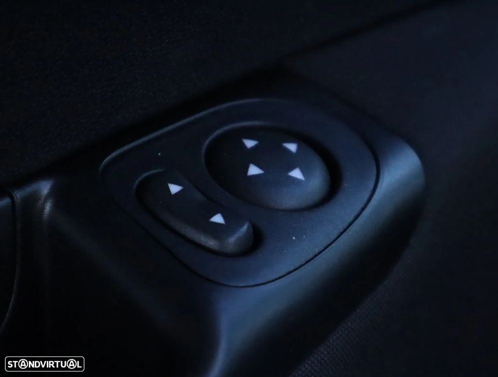 Fiat 500 1.0 Hybrid (RED) - 28