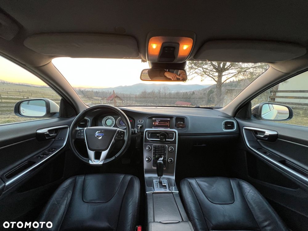 Volvo V60 - 6