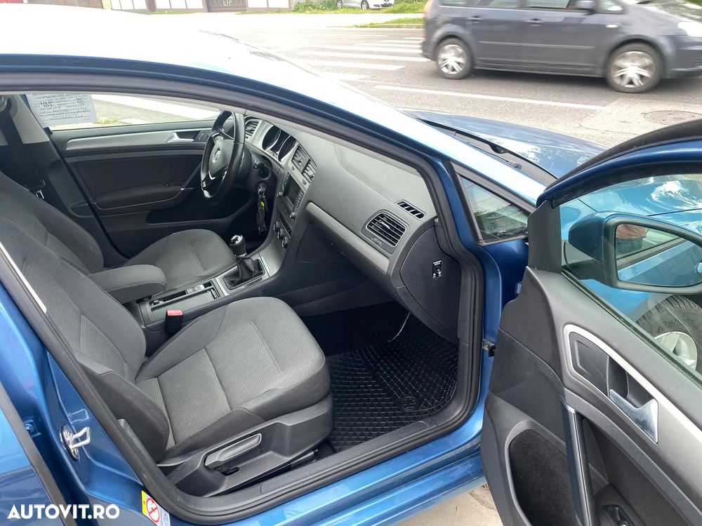 Volkswagen Golf 1.2 TSI BlueMotion Technology Comfortline - 12