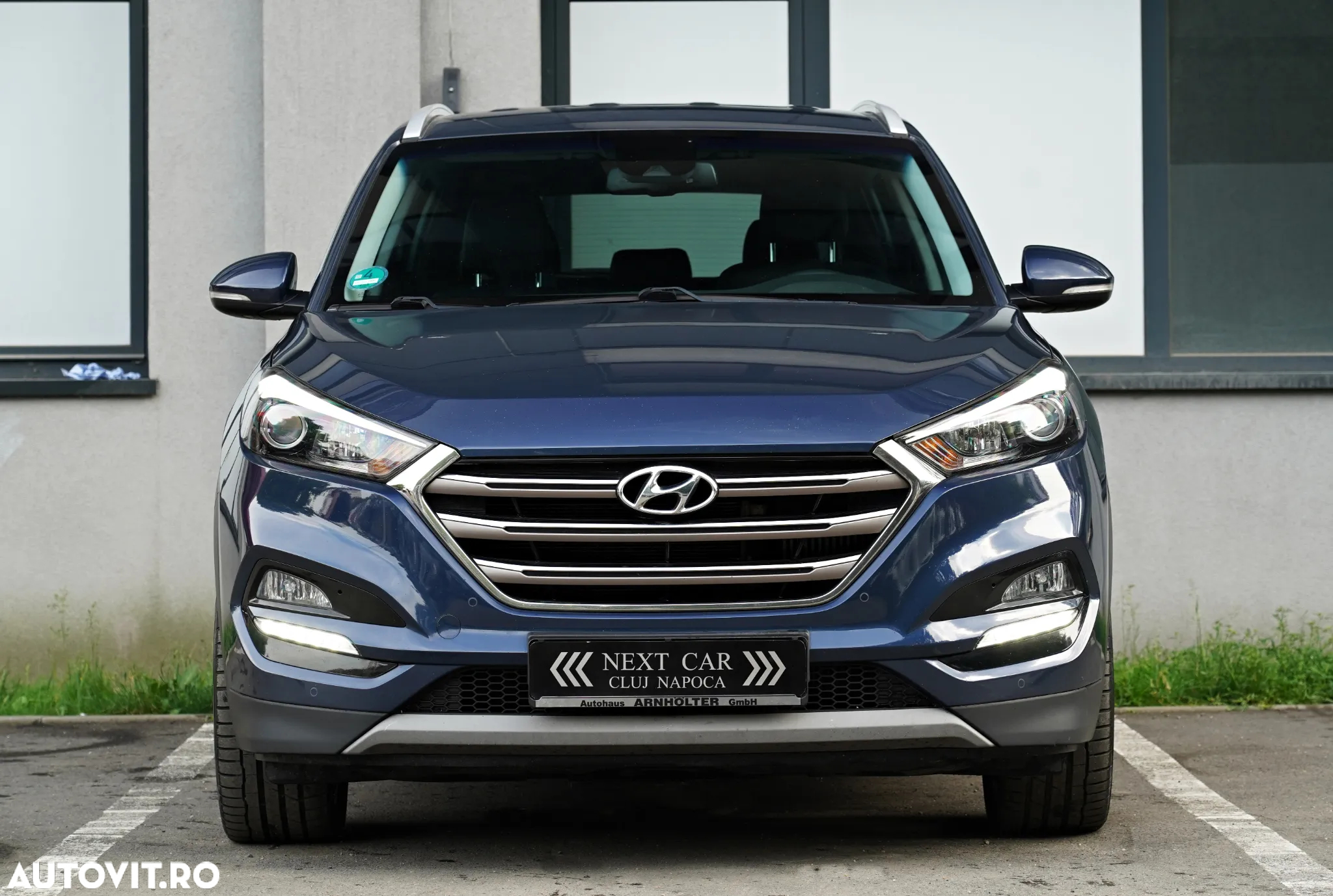 Hyundai Tucson 2.0 CRDI 4WD 6AT Premium+ - 17