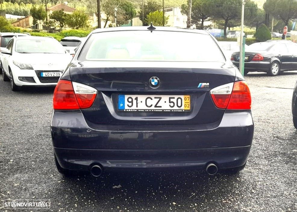 BMW 335 dA - 5