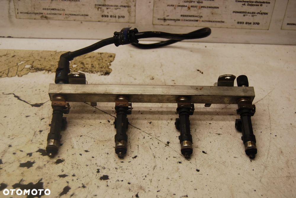 LISTWA WTRYSKOWA + WTRYSKI 0280151208 OPEL CORSA D 1.2 1.4 - 1