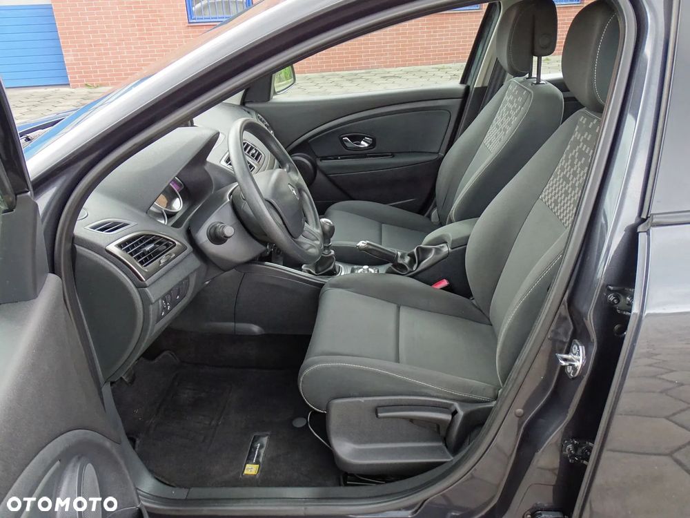 Renault Megane 1.5 dCi Style Edition - 7