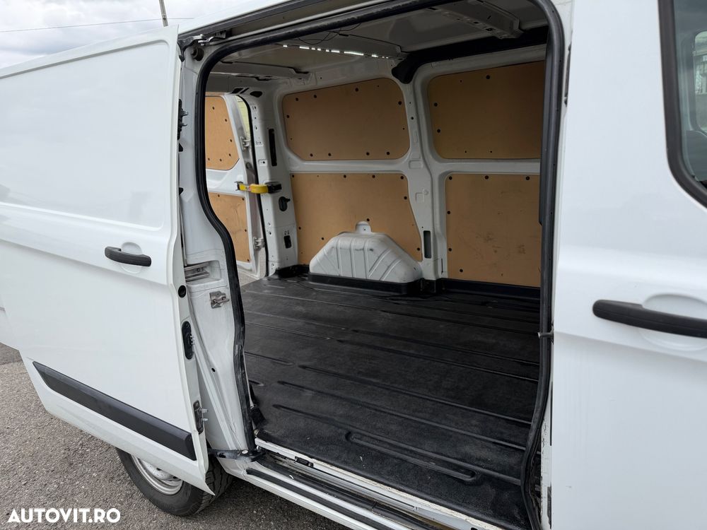 Ford Transit Custom - 12