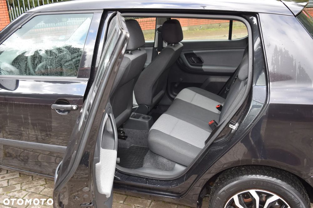 Skoda Fabia 1.2 HTP Active - 9