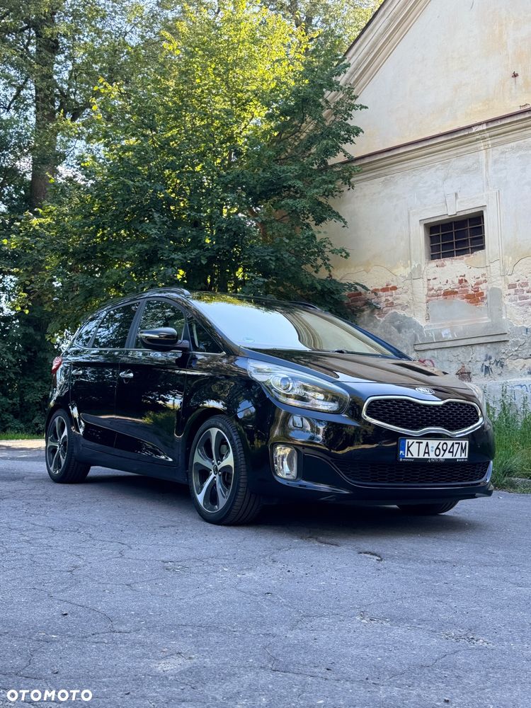 Kia Carens 1.7 CRDi L 7os - 4