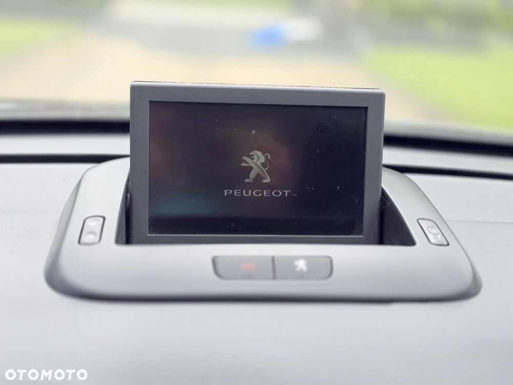 Peugeot 3008 HDi 115 Allure - 24