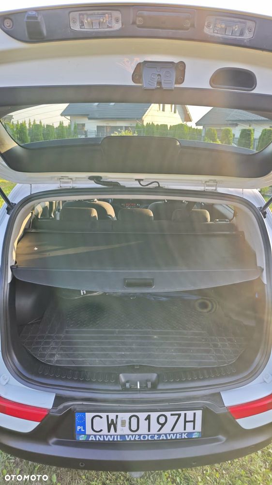 Kia Sportage - 14