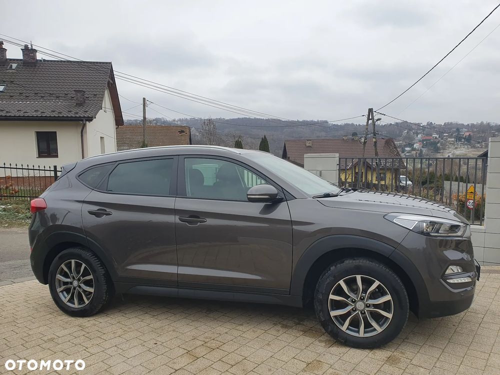 Hyundai Tucson 1.7 CRDI BlueDrive Comfort 2WD - 29