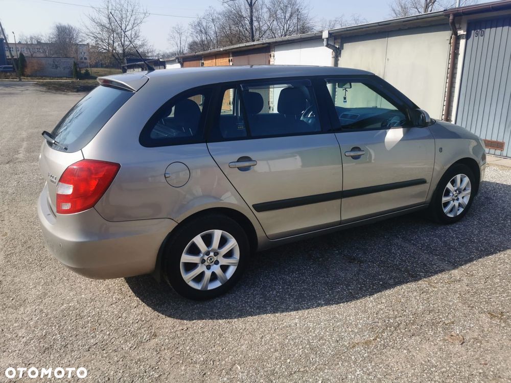 Skoda Fabia 1.4 16V Style - 2