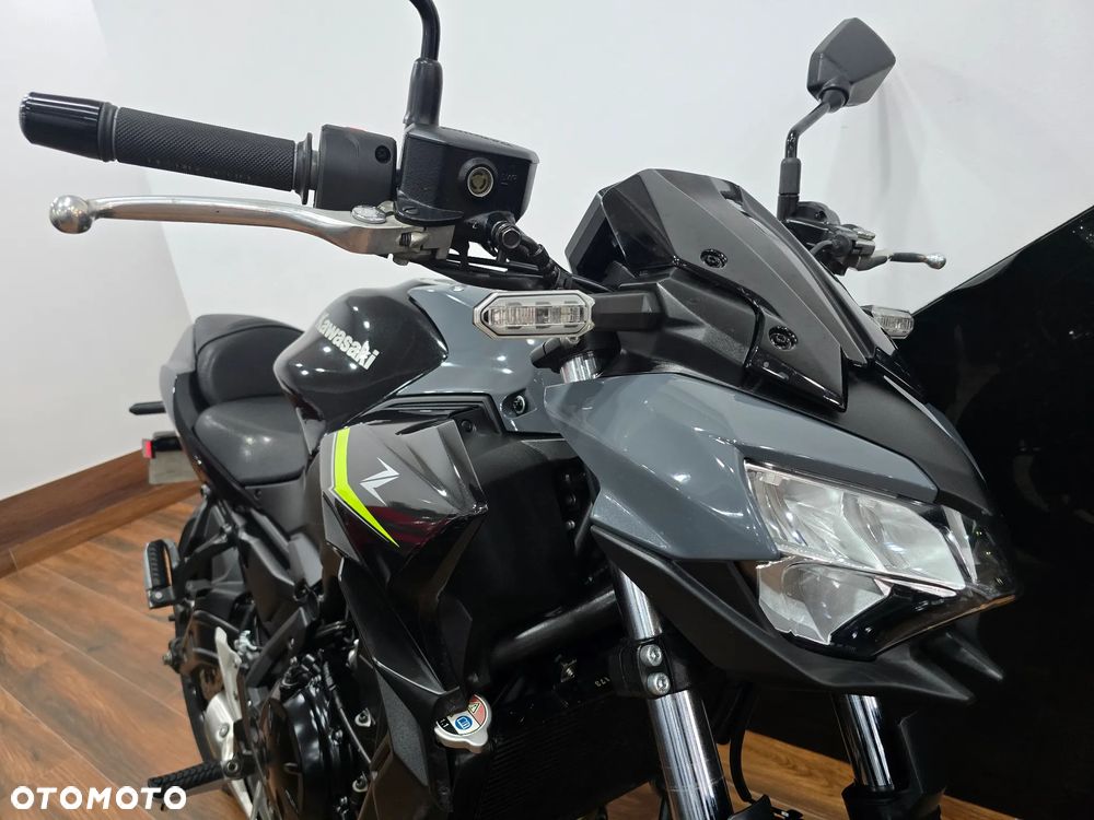 Kawasaki Z 650 - 18