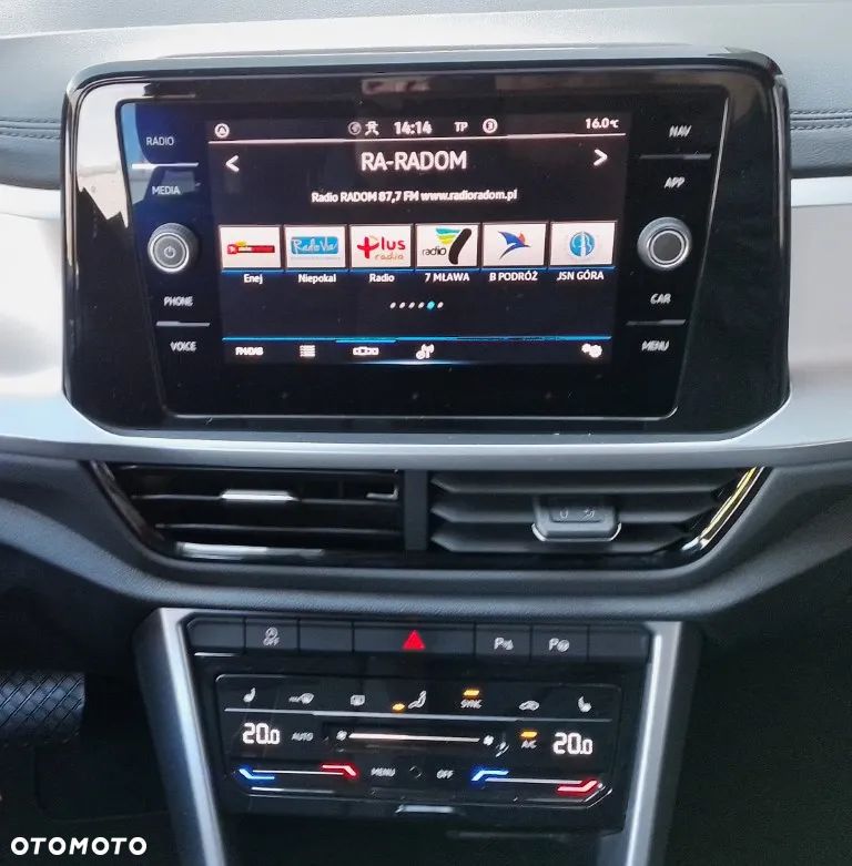 Volkswagen T-Roc - 17