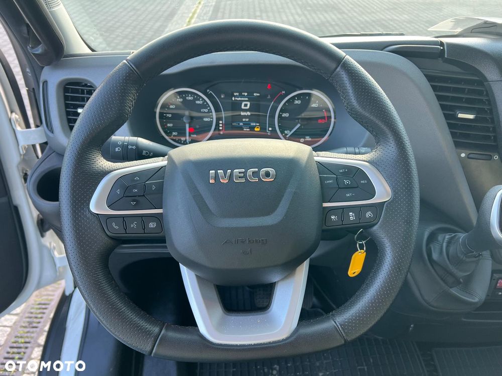Iveco DAILY 72C18 70C18 HI-MATIC EURO 6E FIRANKA+SUWANY DACH+WINDA SKŁADANA POD SPÓD 1500 kg 70 18 70-180 72-180 70C 72C - 23