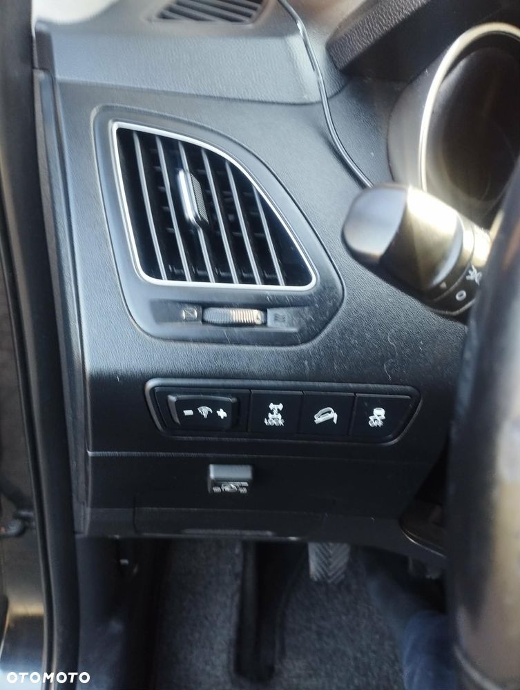 Hyundai ix35 2.0 4WD Comfort - 4