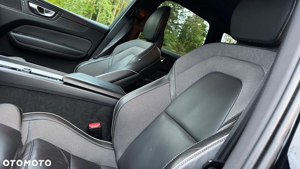 Volvo XC 60 B4 D Geartronic RDesign - 21