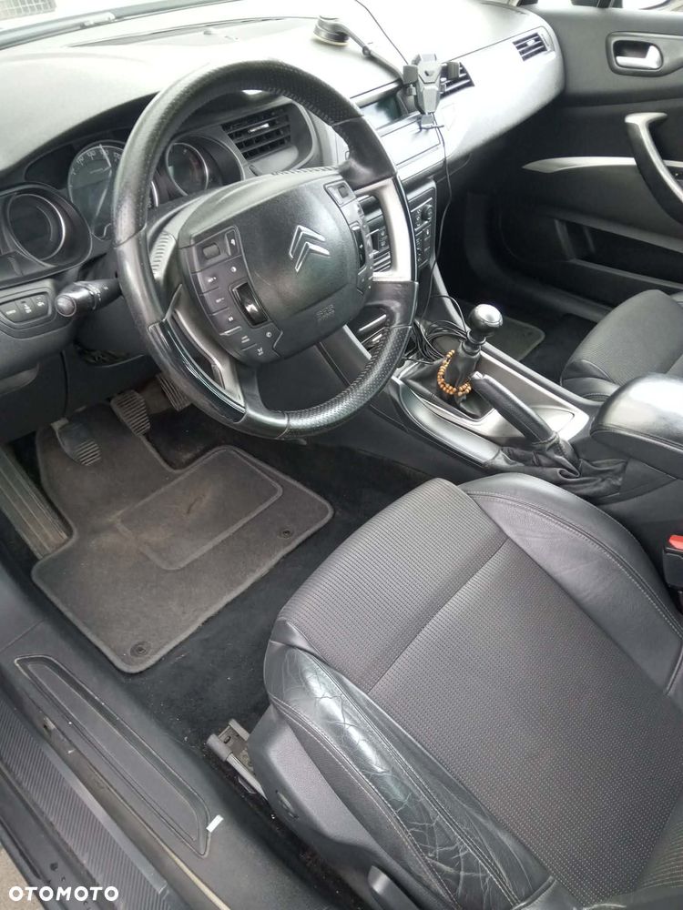 Citroën C5 2.0 HDi Confort - 11