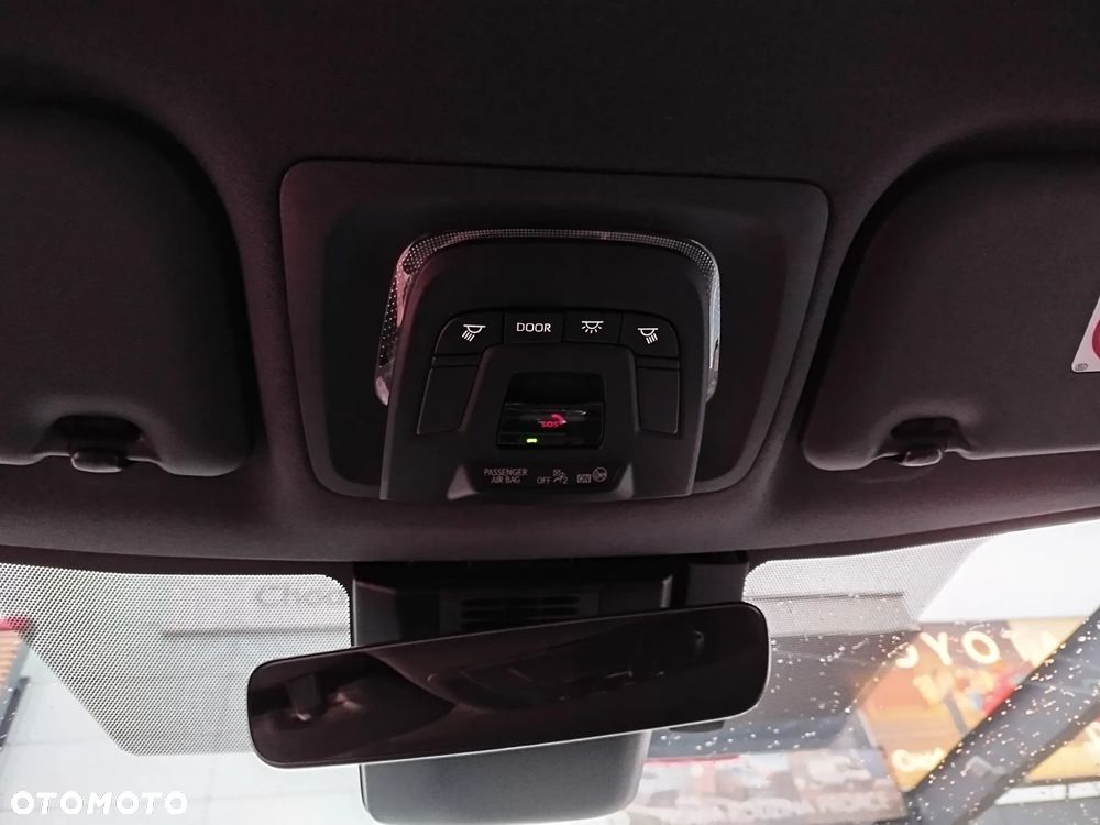 Toyota Corolla 2.0 Hybrid Style - 11