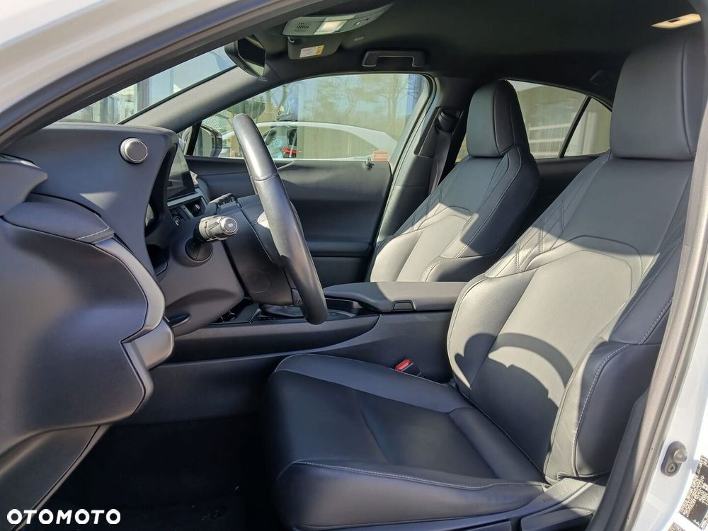 Lexus UX 250h GPF F Sport Design 2WD - 6