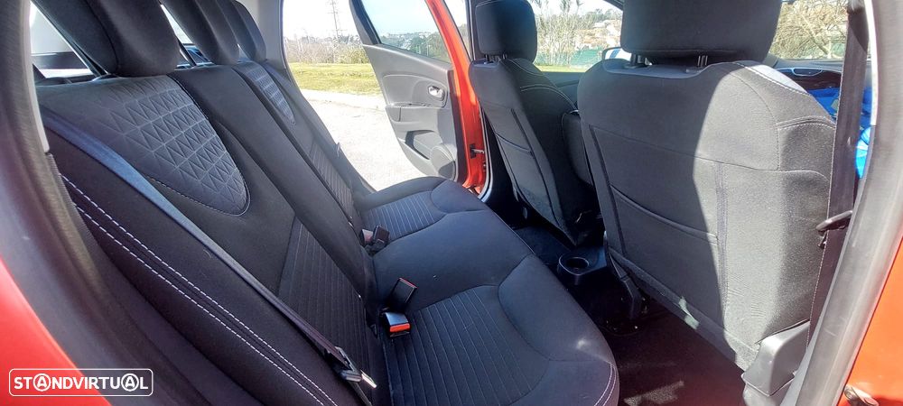 Renault Clio Sport Tourer Energy dCi 90 Start & Stop Dynamique - 16