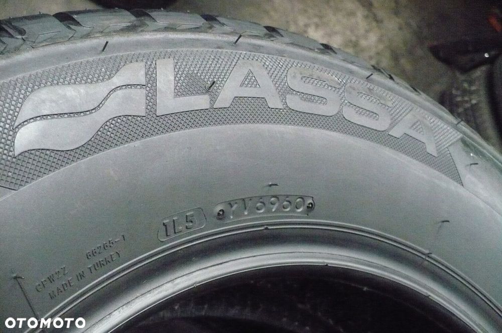2x LASSA Competus Winter 2 215/70R16 7,2mm 7,4mm 2021 - 4