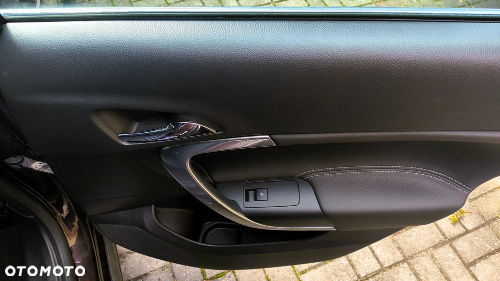 Opel Insignia 1.6 ECOTEC DI Turbo ecoFLEX Innovation - 19